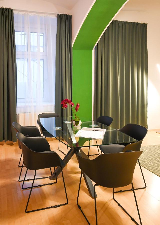 Elegant Suite Altes Akh Вена Экстерьер фото