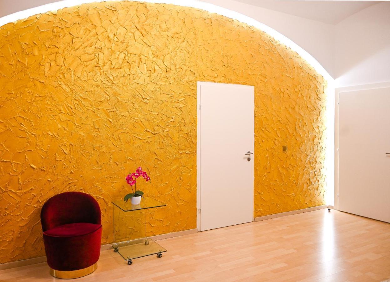 Elegant Suite Altes Akh Вена Экстерьер фото